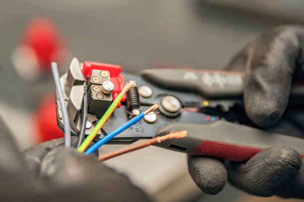 Best Electrical Troubleshooting Services  in Mount Olive, IL